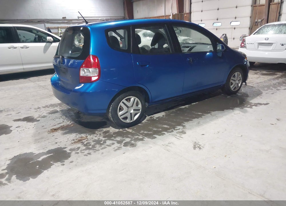 2008 HONDA FIT VIN: JHMGD38408S054134