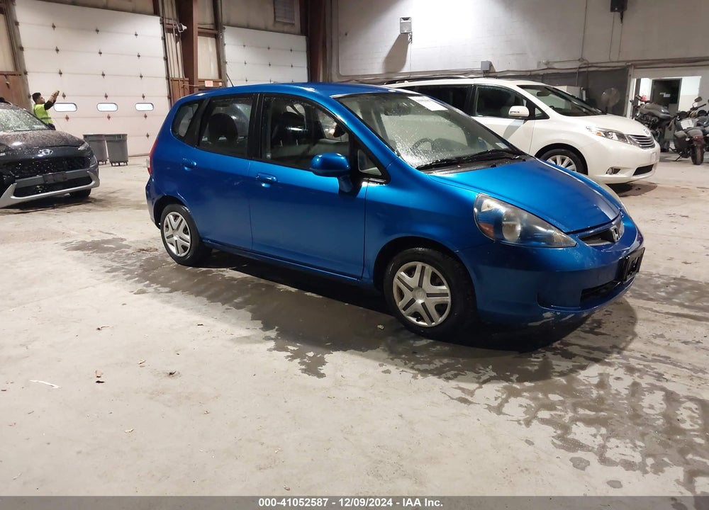 2008 HONDA FIT VIN: JHMGD38408S054134