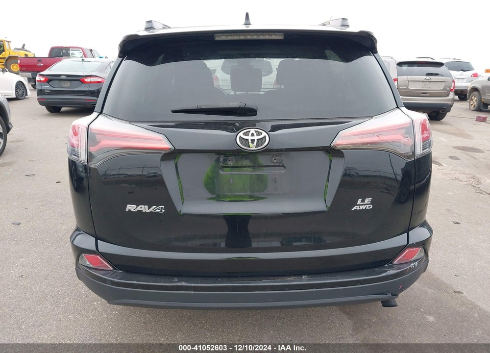 2017 TOYOTA RAV4 LE VIN: 2T3BFREV7HW616821