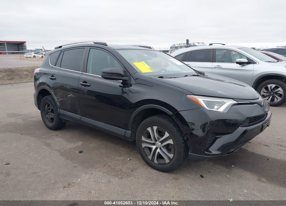 2017 TOYOTA RAV4 LE VIN: 2T3BFREV7HW616821