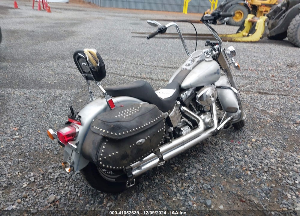 2004 HARLEY-DAVIDSON FLSTC VIN: 1HD1BJY124Y011279