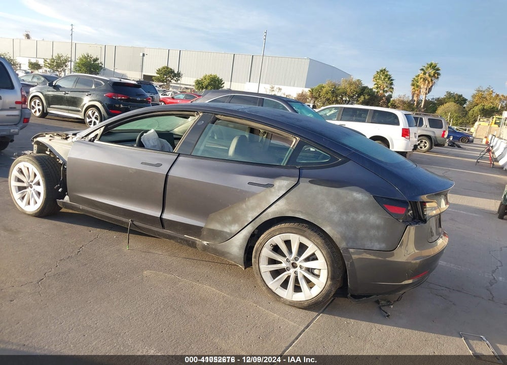 2022 TESLA MODEL 3 REAR-WHEEL DRIVE VIN: 5YJ3E1EA5NF253376