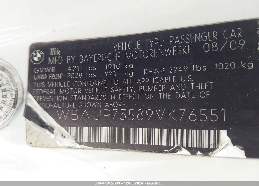 2009 BMW 128I VIN: WBAUP73589VK76551