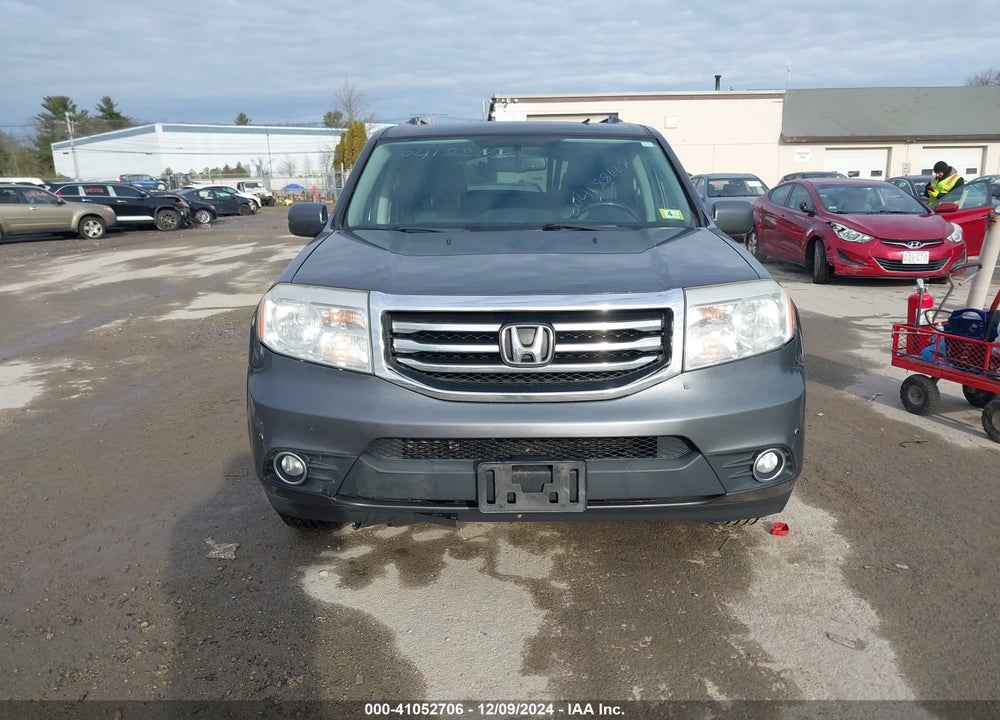 2013 HONDA PILOT VIN: 5FNYF4H93DB008032