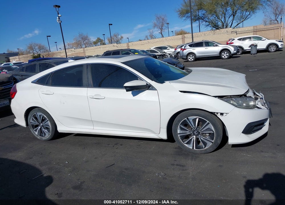 2018 HONDA CIVIC EX VIN: 2HGFC2F77JH525167
