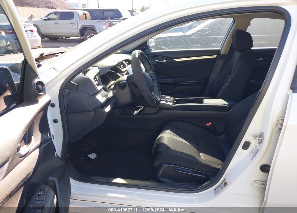 2018 HONDA CIVIC EX VIN: 2HGFC2F77JH525167