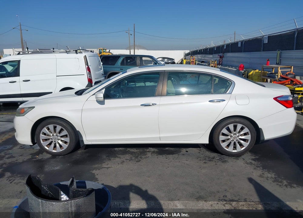 2014 HONDA ACCORD EX VIN: 1HGCR2F72EA083694