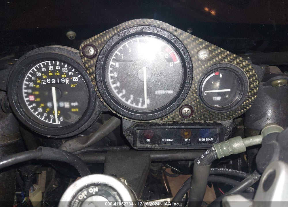 1998 YAMAHA FZR600 R VIN: JYA3HHE00WA105794