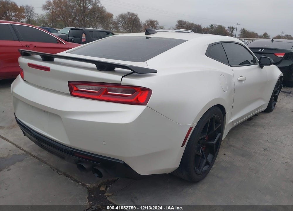 2017 CHEVROLET CAMARO VIN: 1G1FH1R75H0108093