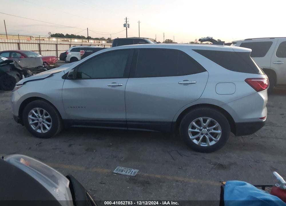 2018 CHEVROLET EQUINOX LS VIN: 2GNAXHEV4J6132200