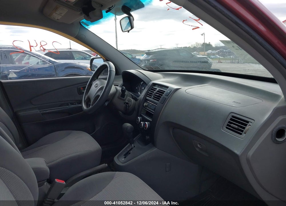 2007 HYUNDAI TUCSON GLS VIN: KM8JM12B97U576083