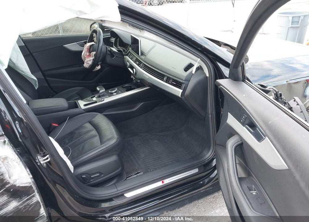 2017 AUDI A4 2.0T PREMIUM VIN: WAUENAF47HN004775