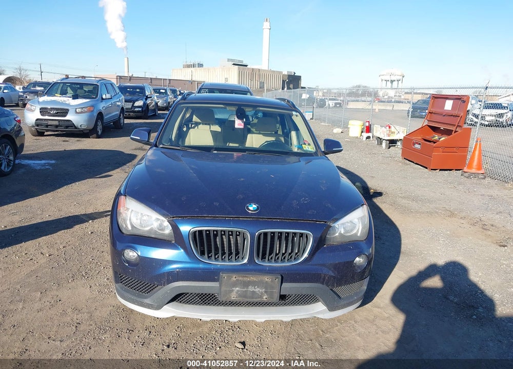 2015 BMW X1 XDRIVE28I VIN: WBAVL1C51FVY24592
