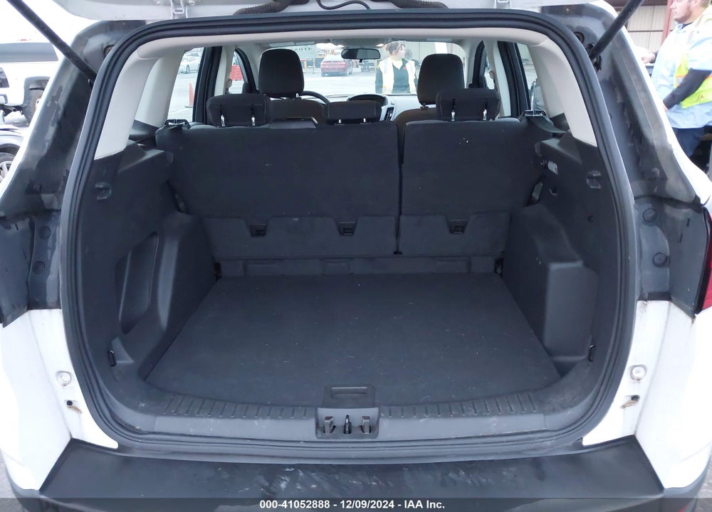 2019 FORD ESCAPE S VIN: 1FMCU0F74KUA59047