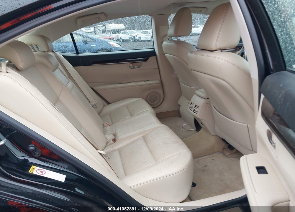 2013 LEXUS ES 350 VIN: JTHBK1GG8D2040380