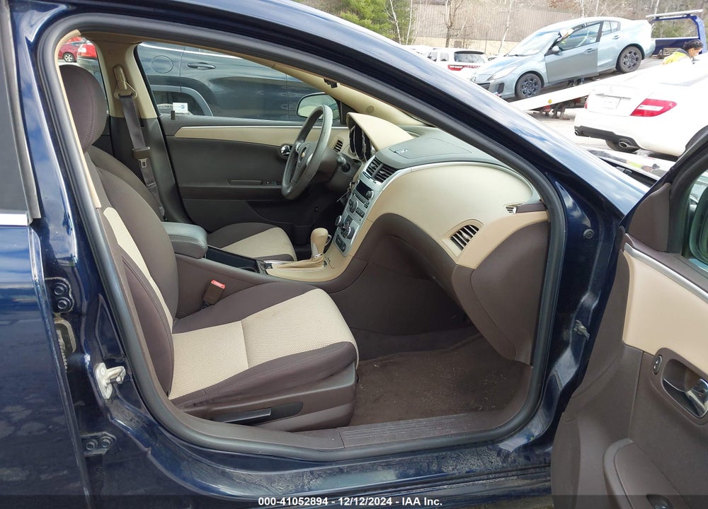 2011 CHEVROLET MALIBU LS VIN: 1G1ZB5E17BF233897