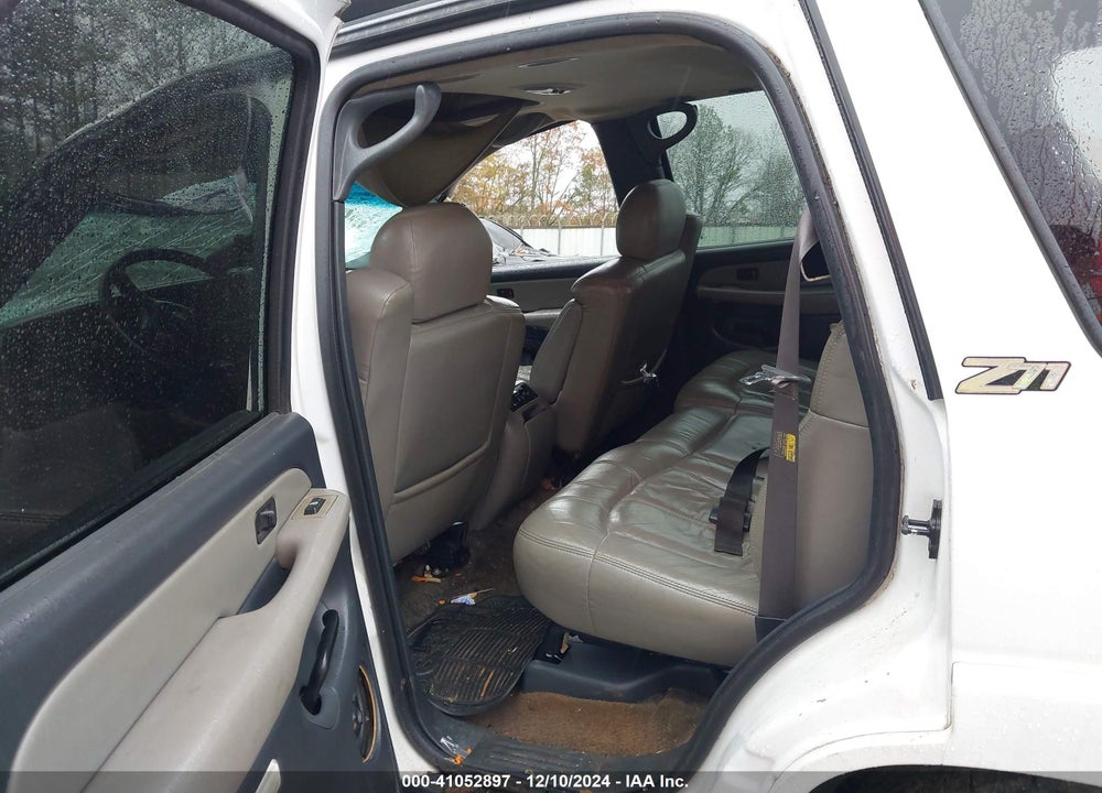 2002 CHEVROLET TAHOE Z71 VIN: 1GNEK13Z12R199906