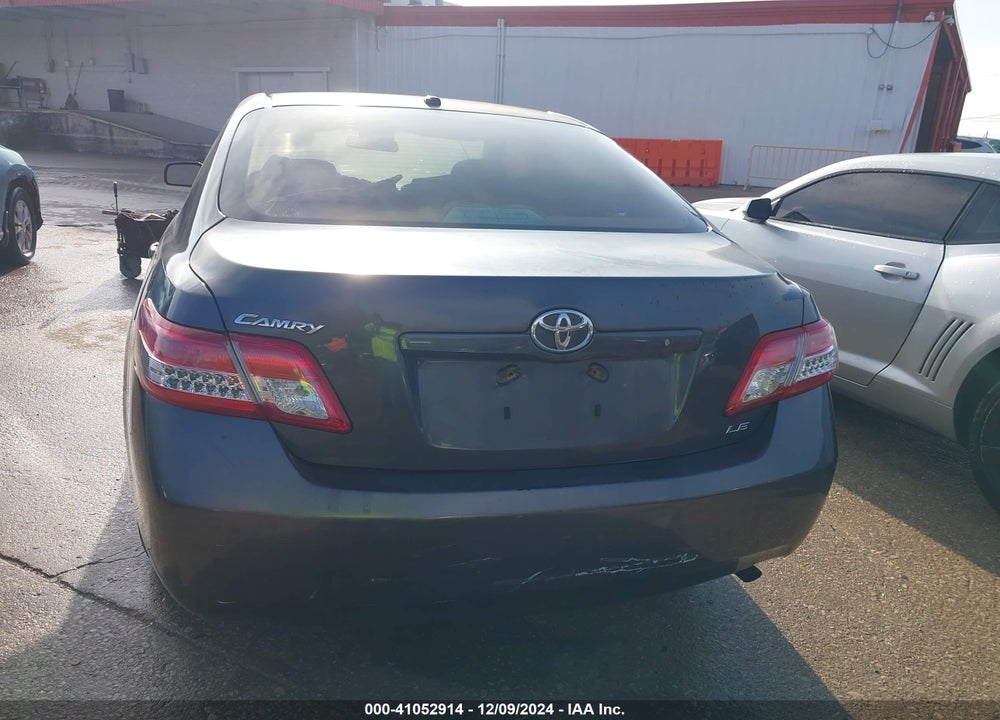 2011 TOYOTA CAMRY LE VIN: 4T1BF3EK1BU158230