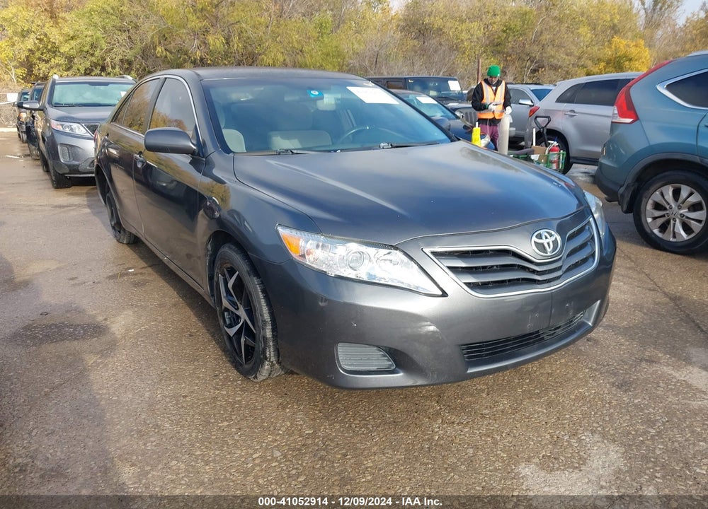 2011 TOYOTA CAMRY LE VIN: 4T1BF3EK1BU158230