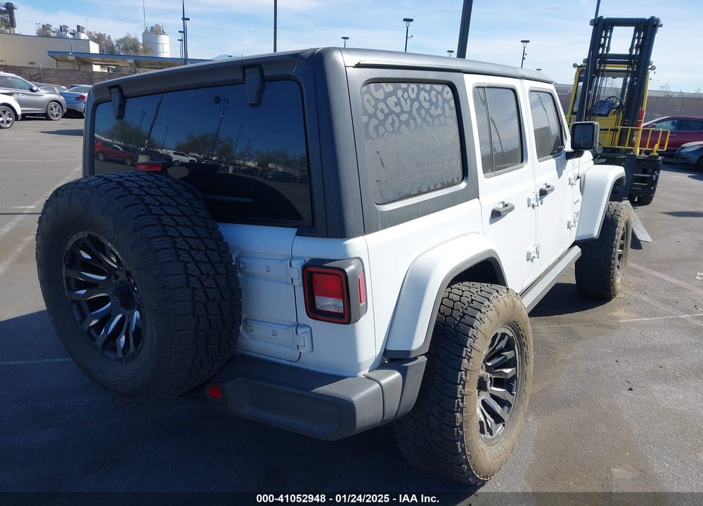2020 JEEP WRANGLER UNLIMITED SAHARA 4X4 VIN: 1C4HJXEN2LW213000