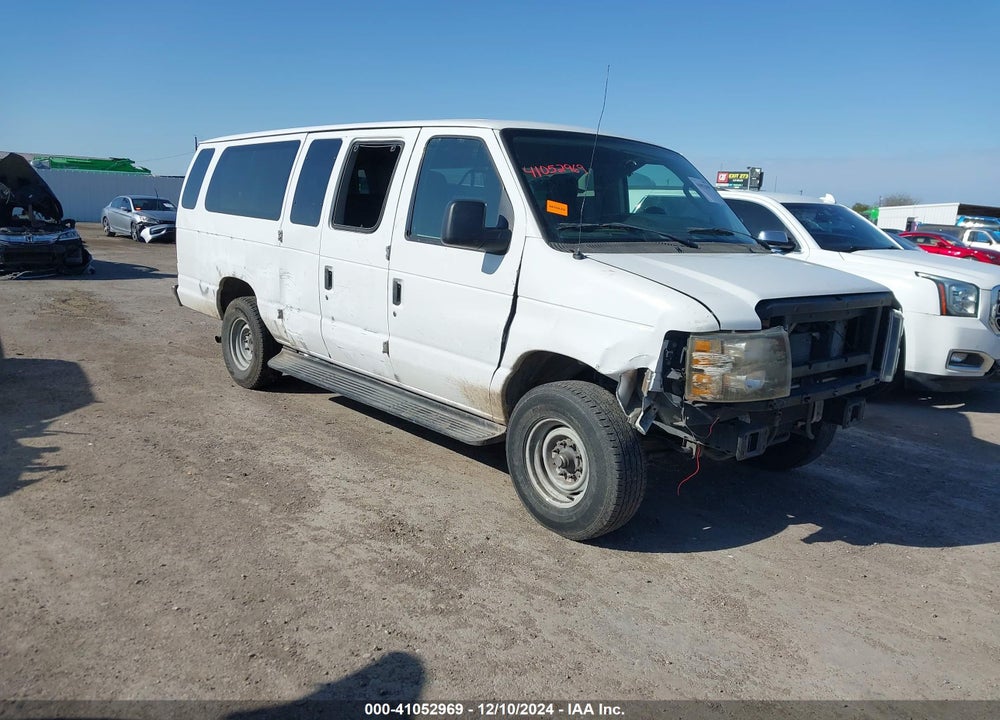 2011 FORD E-350 SUPER DUTY XLT VIN: 1FBSS3BL4BDB08696
