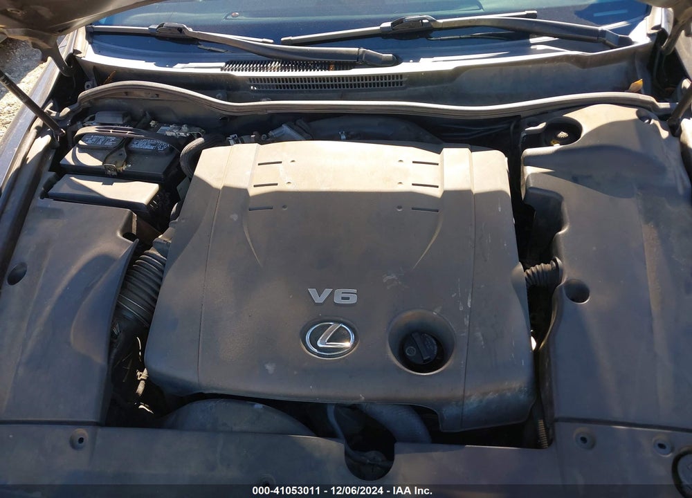2009 LEXUS IS 250 VIN: JTHBK262795100781