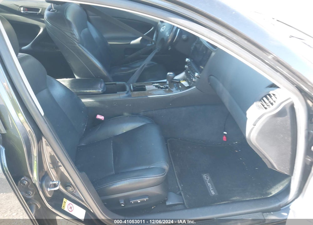 2009 LEXUS IS 250 VIN: JTHBK262795100781