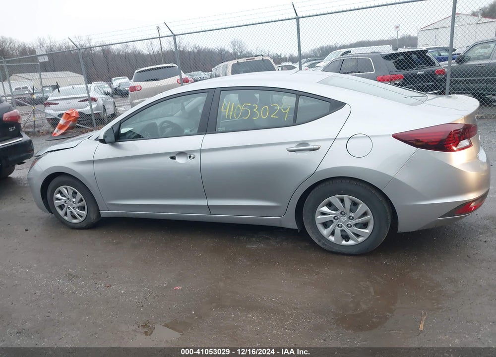 2020 HYUNDAI ELANTRA SE VIN: 5NPD74LF1LH605253