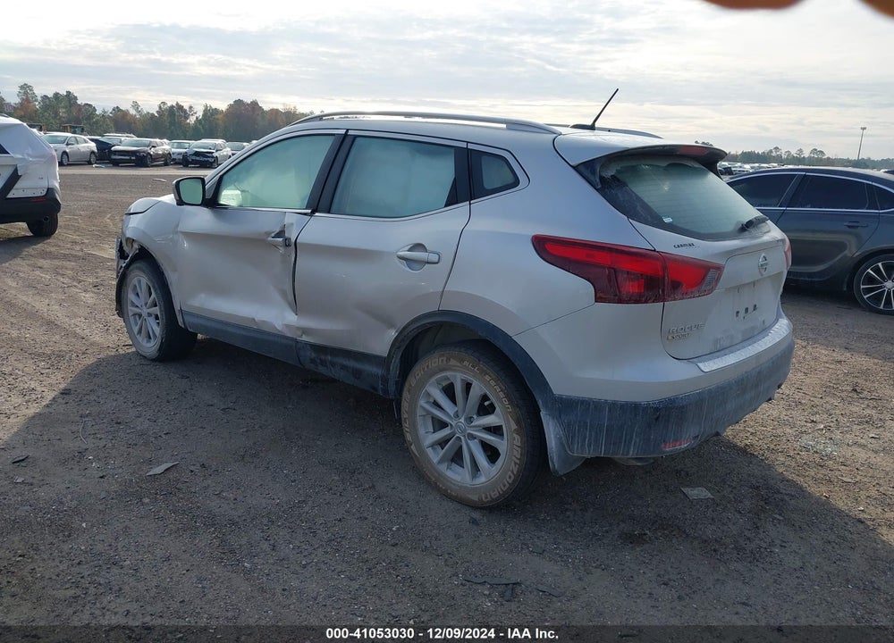 2017 NISSAN ROGUE SPORT SV VIN: JN1BJ1CP4HW018226