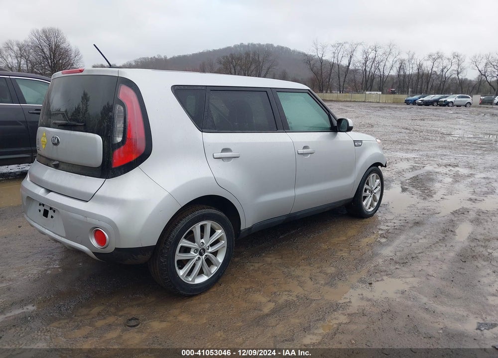 2018 KIA SOUL VIN: KNDJP3A52J7542575