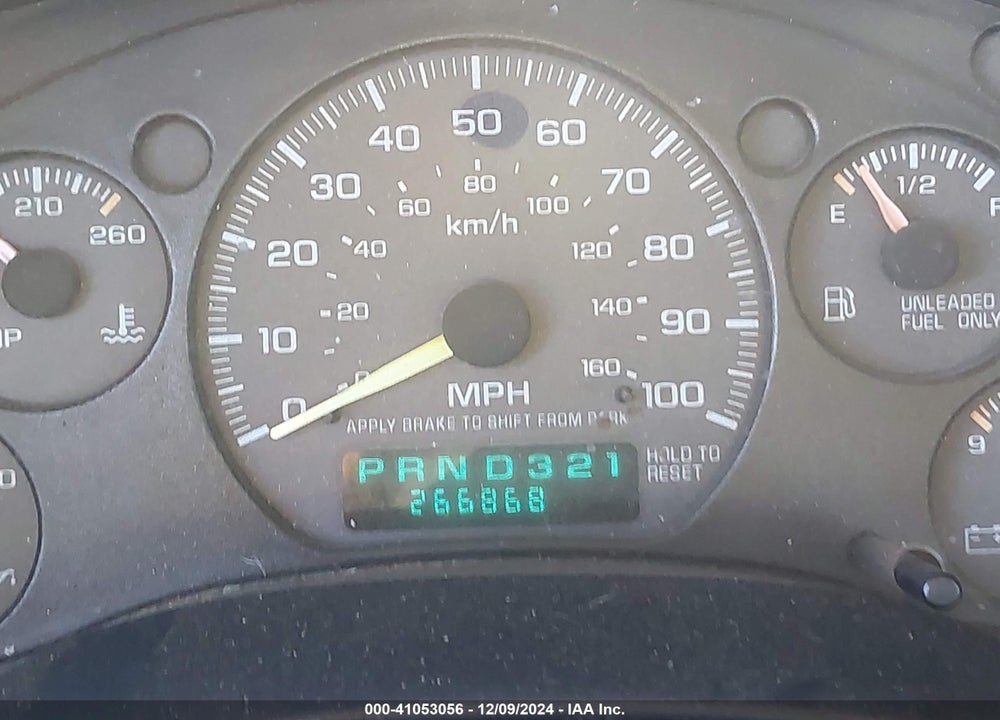 1998 CHEVROLET S-10 LS FLEETSIDE VIN: 1GCCS1941W8206036