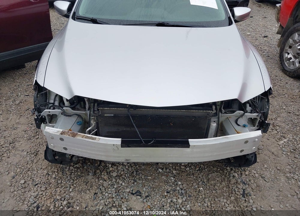 2014 ACURA ILX 2.0L VIN: 19VDE1F57EE007658