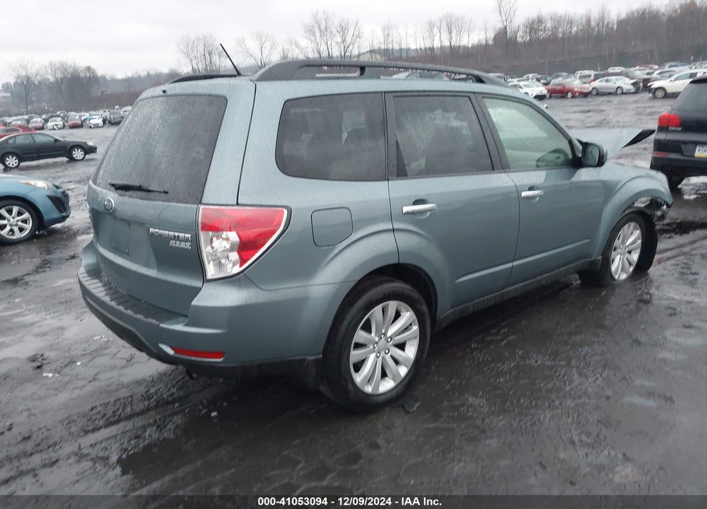 2012 SUBARU FORESTER 2.5X PREMIUM VIN: JF2SHADC6CH452151