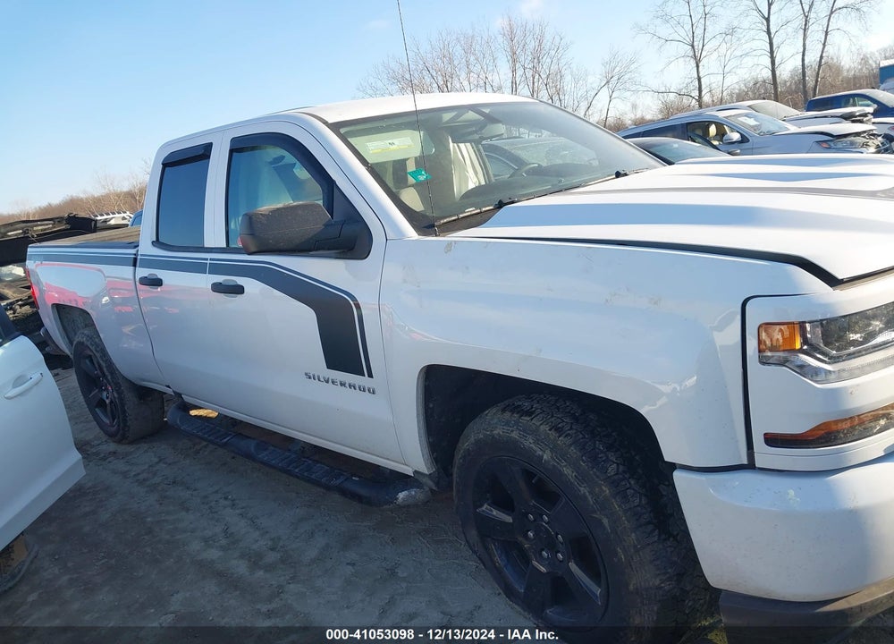 2017 CHEVROLET SILVERADO 1500 CUSTOM VIN: 1GCVKPECXHZ227487
