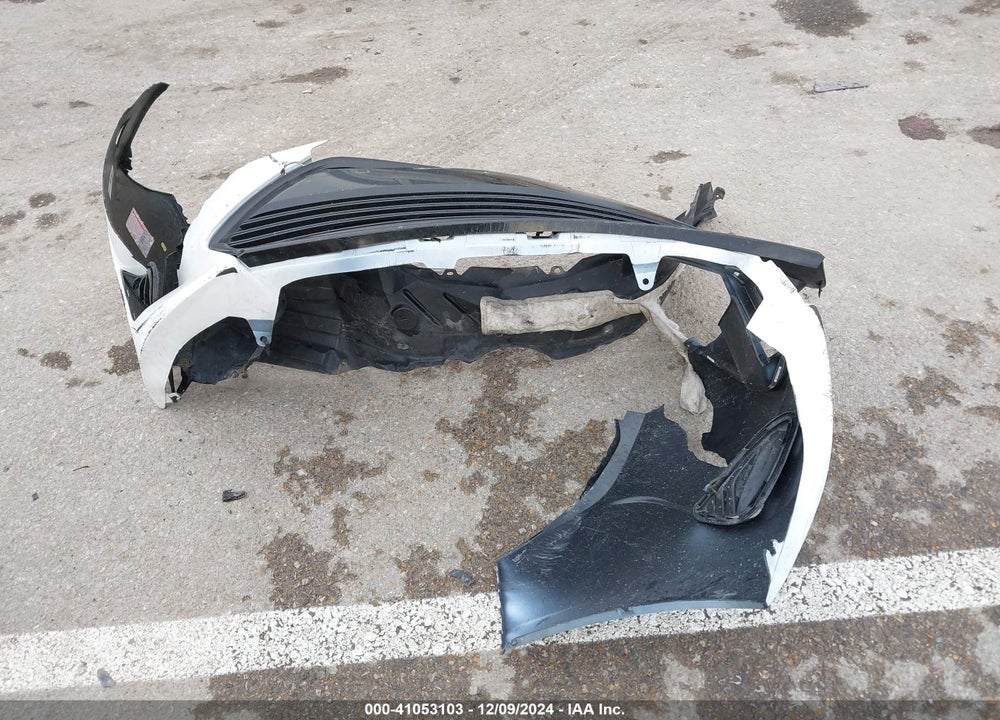 2019 TOYOTA COROLLA VIN: 2T1BURHE5KC159140
