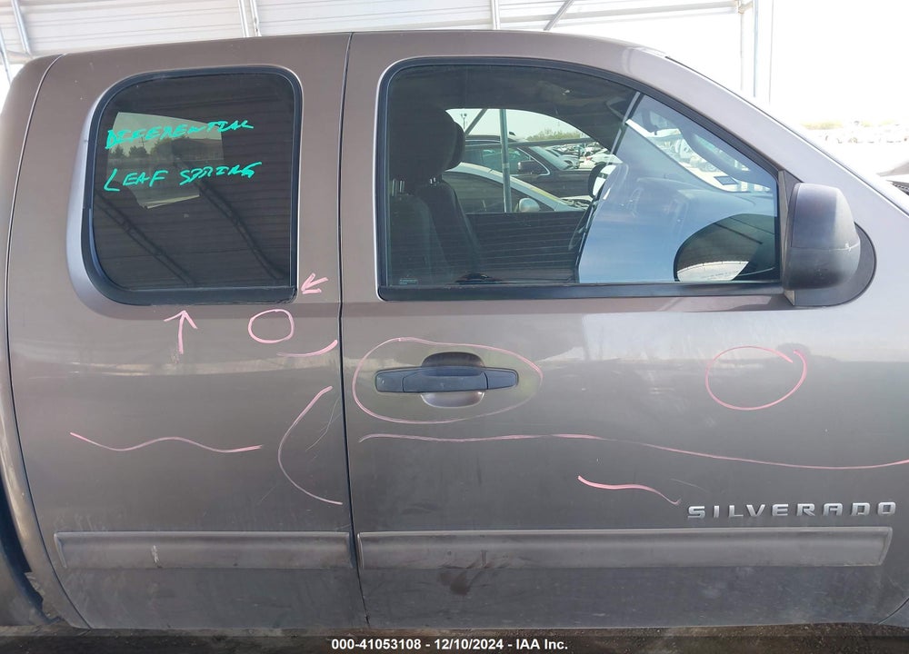 2013 CHEVROLET SILVERADO 1500 VIN: 1GCRCREA9DZ136763