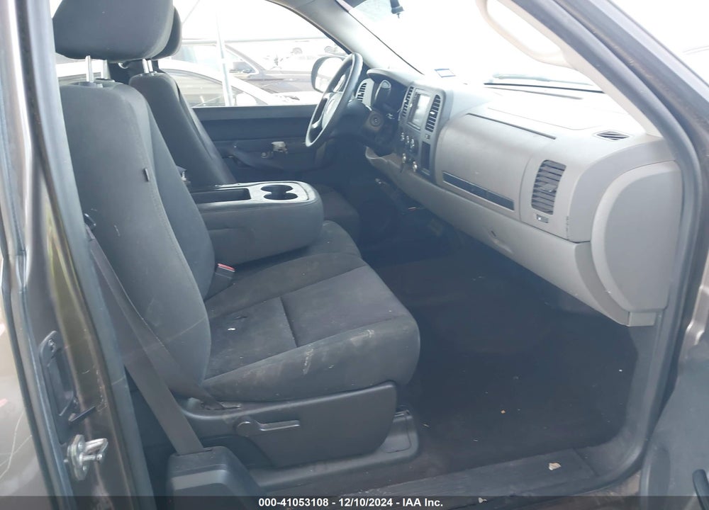 2013 CHEVROLET SILVERADO 1500 VIN: 1GCRCREA9DZ136763