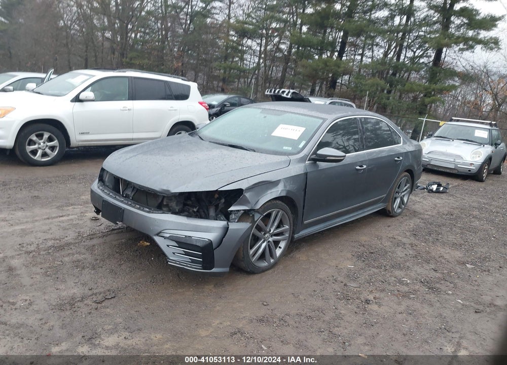 2016 VOLKSWAGEN PASSAT VIN: 1VWAT7A33GC066822
