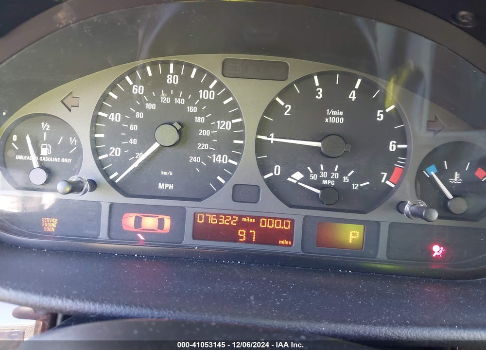 2004 BMW 325I VIN: WBAAZ334X4KP88920
