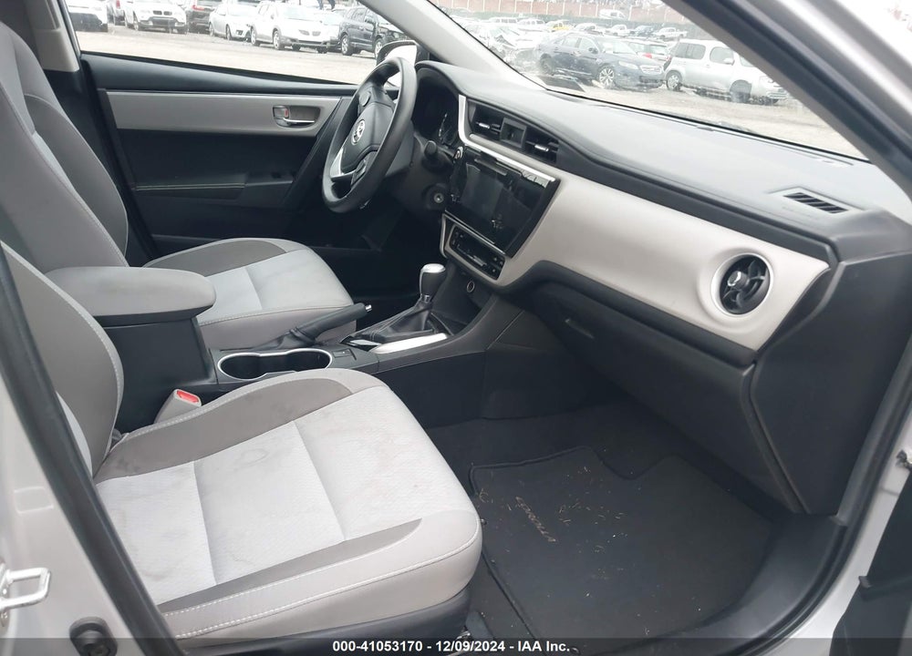 2019 TOYOTA COROLLA LE VIN: 2T1BURHE7KC191426