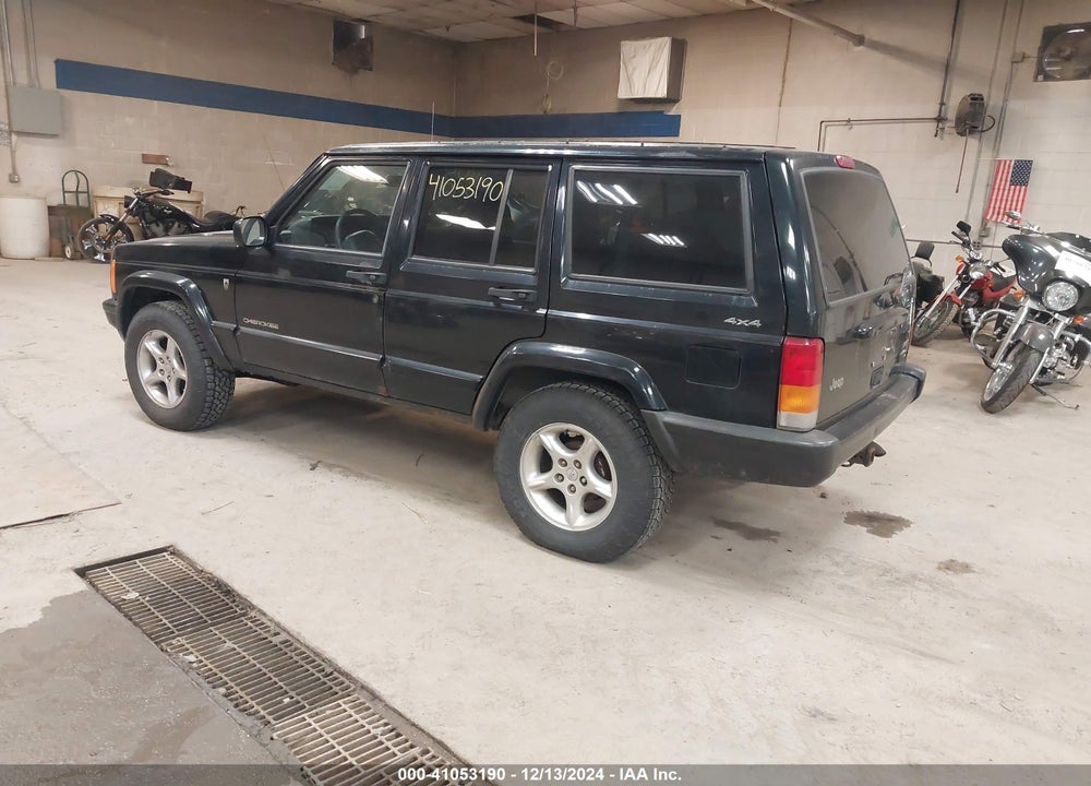 2001 JEEP CHEROKEE SPORT VIN: 1J4FF48S21L607775