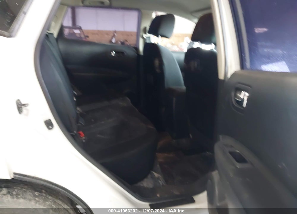 2015 NISSAN ROGUE SELECT S VIN: JN8AS5MV6FW761482