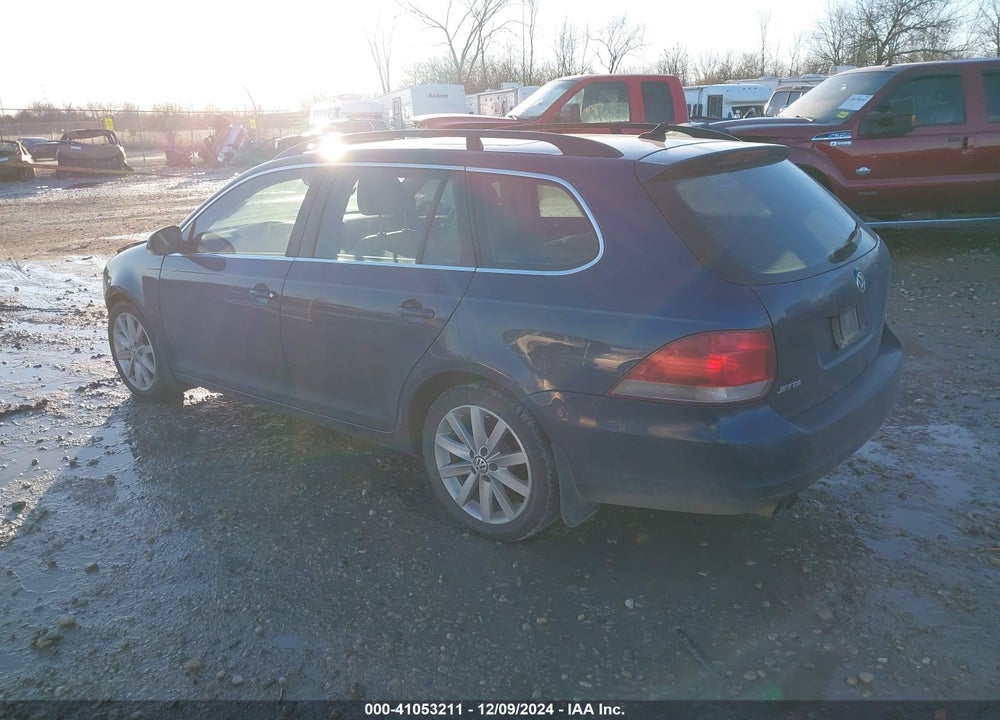 2012 VOLKSWAGEN JETTA SPORTWAGEN 2.0L TDI VIN: 3VWPL7AJ3CM688497
