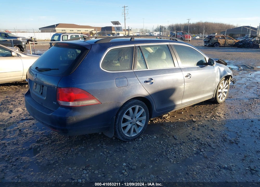 2012 VOLKSWAGEN JETTA SPORTWAGEN 2.0L TDI VIN: 3VWPL7AJ3CM688497