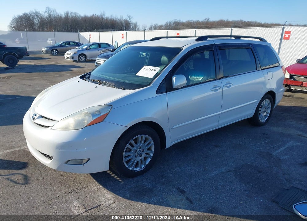 2008 TOYOTA SIENNA XLE VIN: 5TDZK22C88S106810