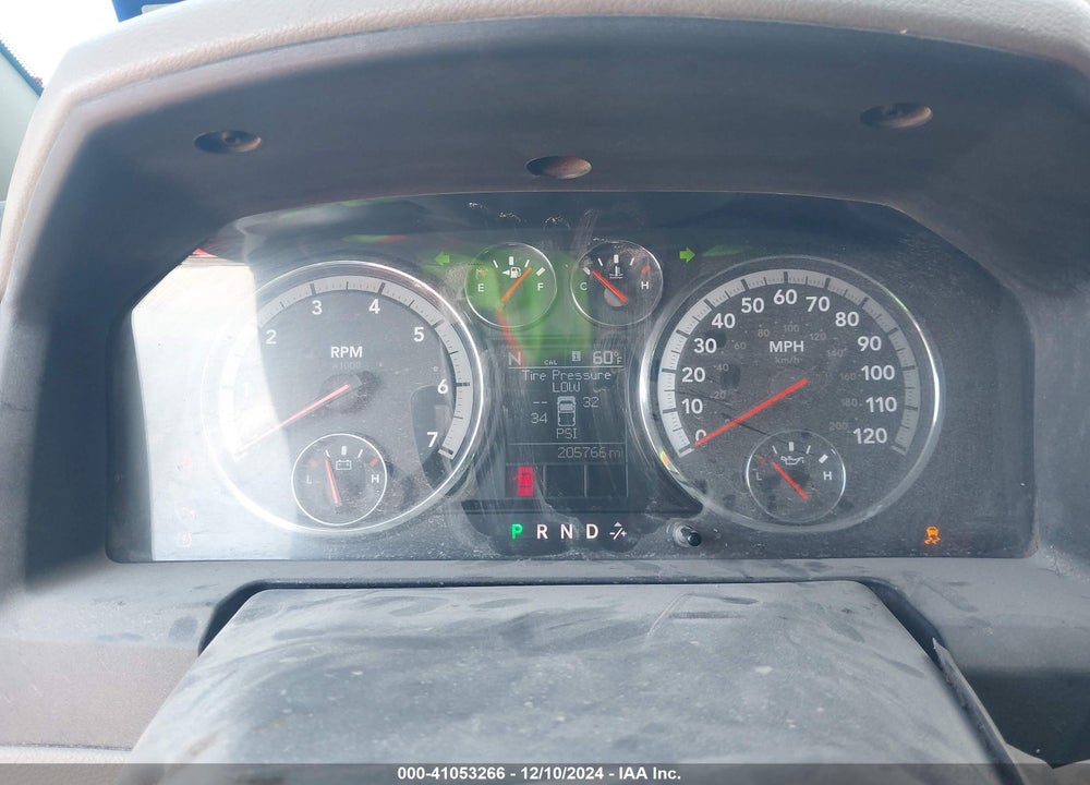 2011 RAM 1500 SLT VIN: 1D7RB1GT1BS615290