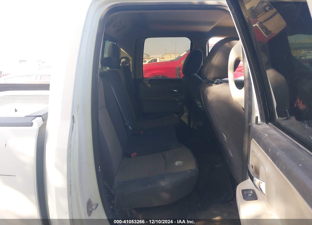 2011 RAM 1500 SLT VIN: 1D7RB1GT1BS615290