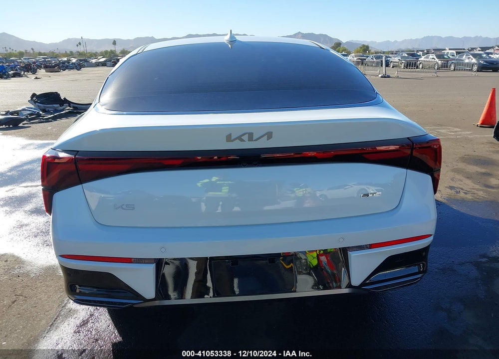 2025 KIA K5 VIN: KNAG64J71S5290056