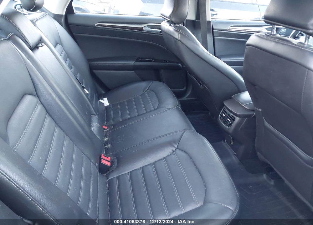 2016 FORD FUSION SE VIN: 3FA6P0HD9GR109814