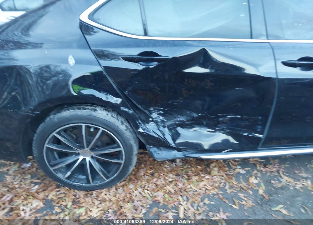 2018 ACURA TLX VIN: 19UUB2F5XJA010915